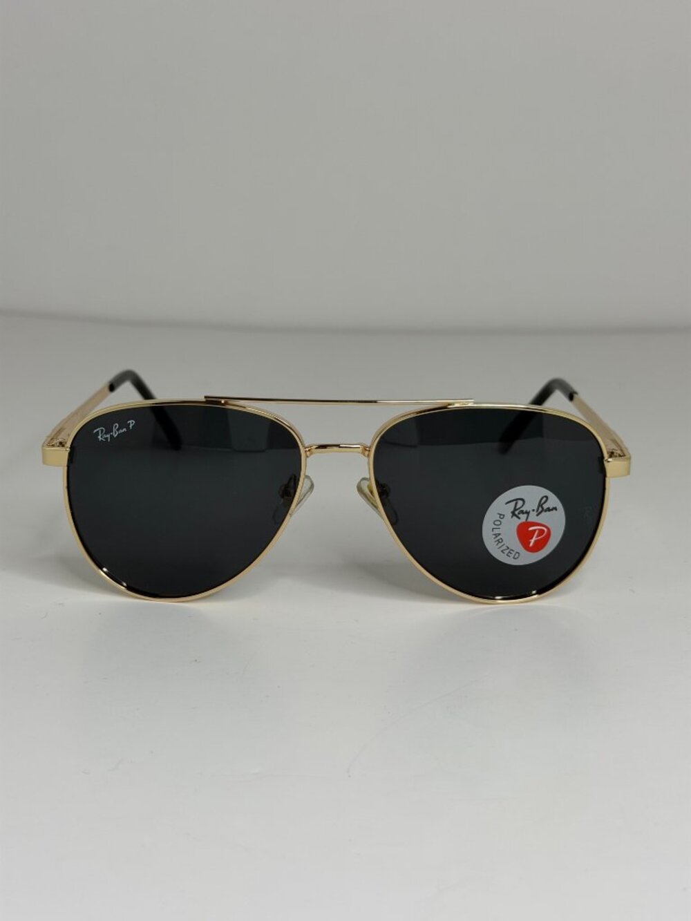 Ray-Ban Aviator Polarized Sunglasses Gold Frame Black Lens NWT